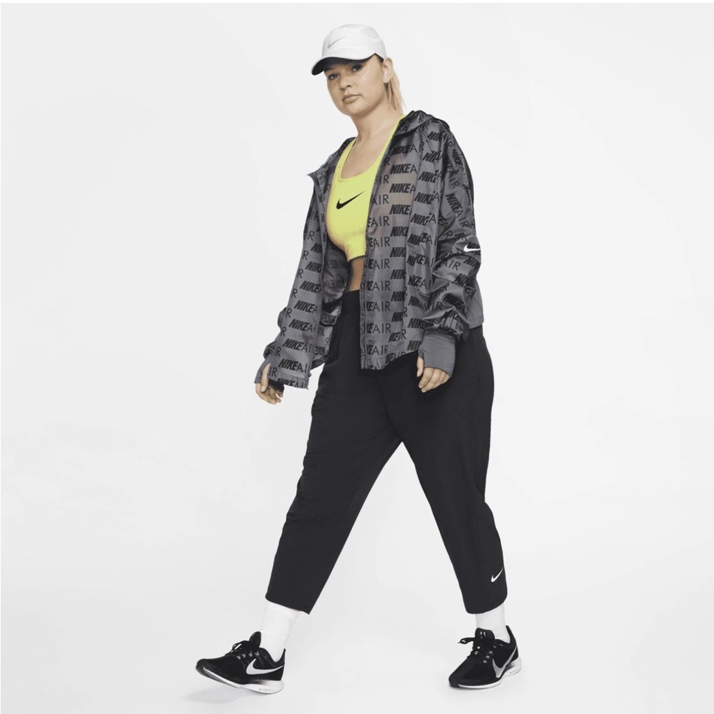 Nike Essential Women's 7/8 Running Pants (Plus Size) - Black - 3X